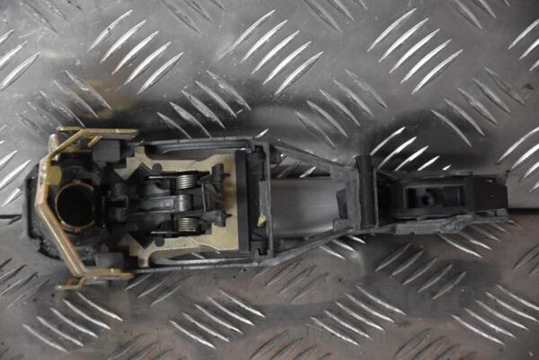 Ручка двері зовнішня передня права (00-) VW Passat (B5) 1996-2005 3B1837114 110657 - 2