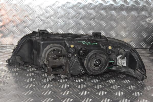 Фара правая (00-) (дефект) BMW 5 (E39) 1995-2003 63126912436 110671 - 2
