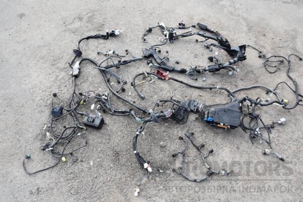 Проводка подкапотная Toyota Highlander 3.5 24V (XU50) 2013-2019 821210E310 111057 - 2