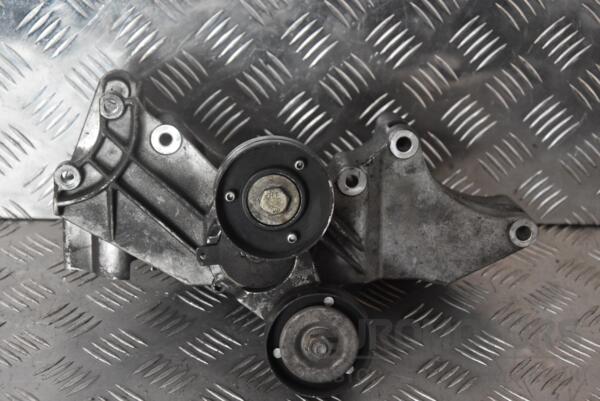 Кронштейн генератора VW Golf 1.6 16V (IV) 1997-2003 032145169Q 112106 - 2