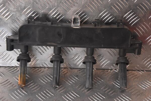 Катушка зажигания Peugeot 206 1.1 8V 1998-2012 9635864880 112572 - 2