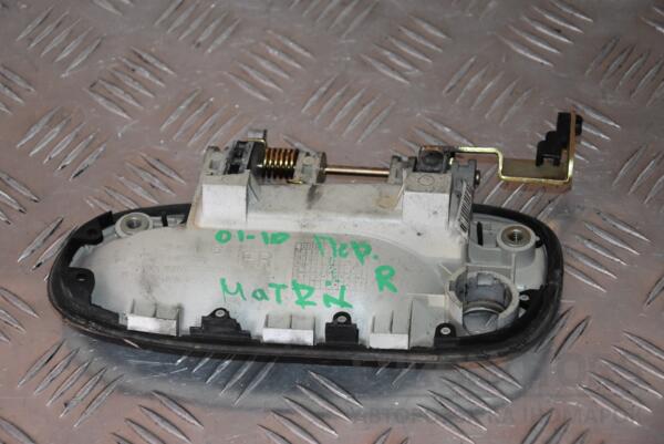 Ручка двері зовнішня передня права Hyundai Matrix 2001-2010 8266017000 113811 - 2