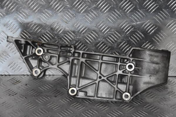 Кронштейн генератора VW Golf 1.8T 20V (IV) 1997-2003 06A903143H 114145 - 2