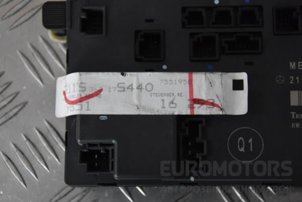Блок управления двери передний правый Mercedes E-class (W211) 2002-2009 A2118201685 114359 - 2