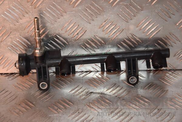 Топливная рейка бензин (без датчика) Toyota Yaris 1.0 12V 2006-2011 238140Q010A 115806 - 2