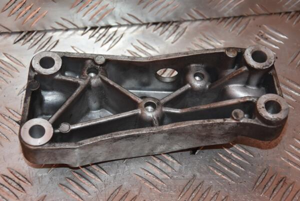 Кронштейн АКПП VW Touran 2.0tdi 16V 2003-2010 1K0198117 115889 - 2