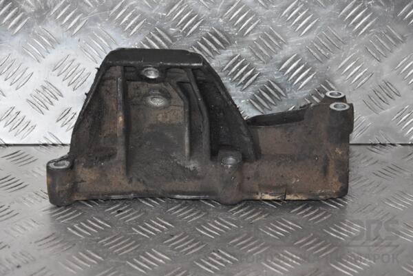 Кронштейн двигуна правий Iveco Daily 2.3hpi (E3) 1999-2006 500376601 115957 - 2