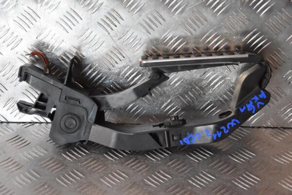 Педаль газа электр пластик Mercedes E-class 3.0cdi (W211) 2002-2009 A1713000104 117136 - 2