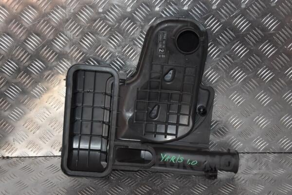 Корпус воздушного фильтра (верхняя часть) Toyota Yaris 1.0 12V 2006-2011 1770540110 117749 - 2