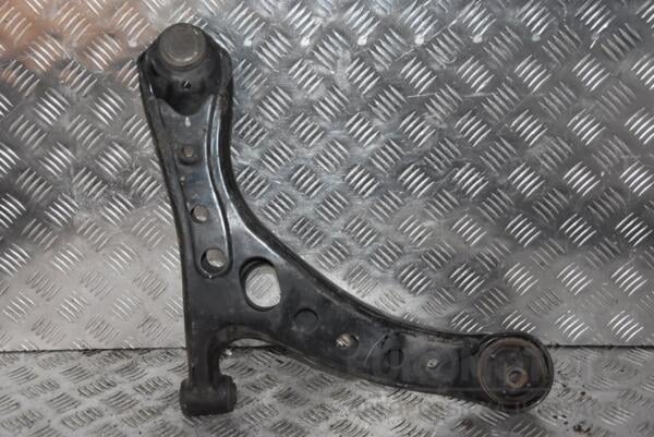 Рычаг передний левый Toyota Avensis Verso 2001-2009 118457 - 2