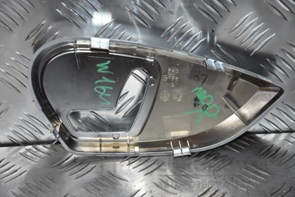 Накладка сидіння передні праві Mercedes M-Class (W164) 2005-2011 A6759 118932 - 2