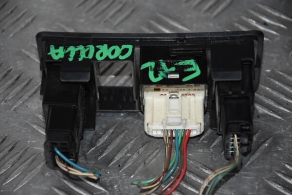 Кнопка TRC OFF Toyota Corolla (E12) 2001-2006 8498802010 118945-01 - 2