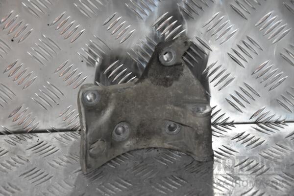 Кронштейн генератора Renault Kangoo 1.2 8V 1998-2008 7700864288 120071 - 2