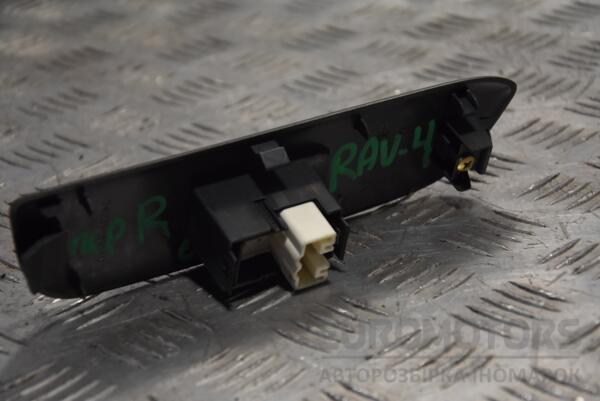 Кнопка склопідіймача передні праві Toyota Rav 4 2000-2005 120532 - 2