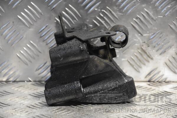 Кронштейн двигуна правий Renault Mascott 3.0dCi 2004-2010 7482048232 121960 - 2