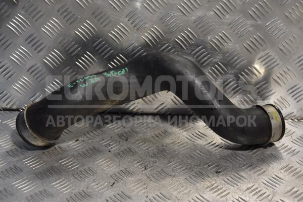 Патрубок интеркулера правый Mercedes E-class 3.0cdi (W211) 2002-2009 A2115282682 123299  euromotors.com.ua