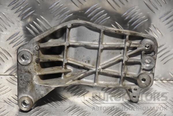 Кронштейн генератора Jeep Grand Cherokee 3.0crd 2010 VMMT013362F 123889 - 2