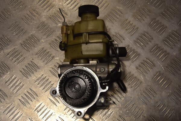 Насос гидроусилителя руля (ГУР) Mazda 6 2.0di 2002-2007 GR3D 124591 - 2