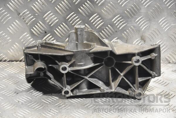 Кронштейн генератора VW Golf 1.4 16V (IV) 1997-2003 032145169Q 126560 - 2