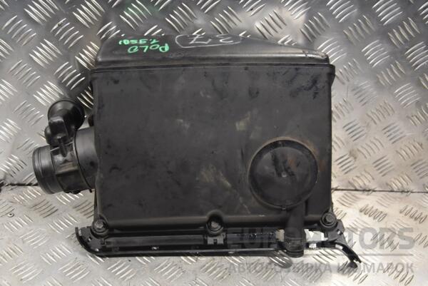 Корпус повітряного фільтра VW Polo 1.9sdi 1994-1999 028129037D 127023 - 2