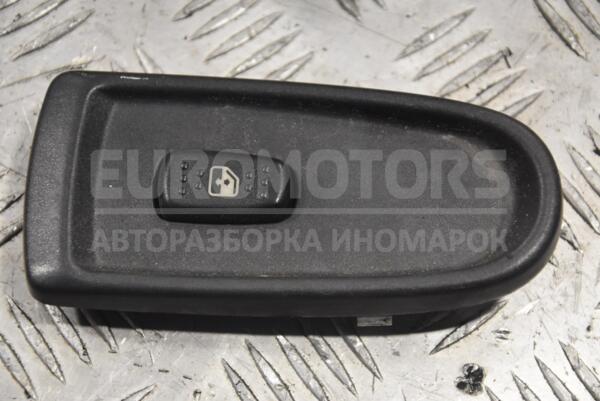 Кнопка стеклоподъемника правая Iveco Daily (E4) 2006-2011 5801304492 128800  euromotors.com.ua