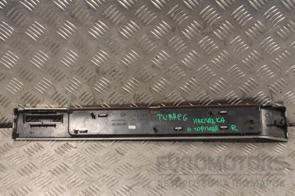 Накладка в торпедо права VW Touareg 2002-2010 7L6858969 132152 - 2