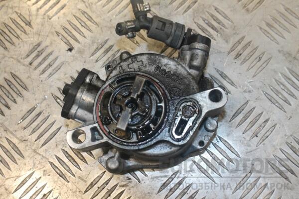 Вакуумный насос Peugeot 208 1.4hdi, 1.6hdi 2012 9804021880 132586 - 2