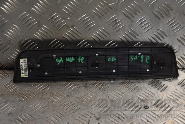Накладка порога внутрішня задні праві Hyundai Santa FE 2006-2012 858852B000 129013 - 2