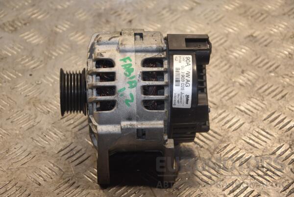 Генератор Skoda Fabia 1.2 12V 2007-2014 03D903025J 140457 - 2
