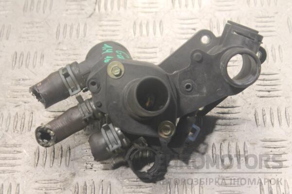 Корпус термостата VW Golf 1.4 16V (IV) 1997-2003 032121111AF 135247 - 2