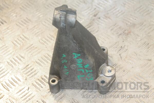 Кронштейн двигателя левый Mercedes C-class 1.8 16V (W203) 2000-2007 A2712230904 135583 - 2