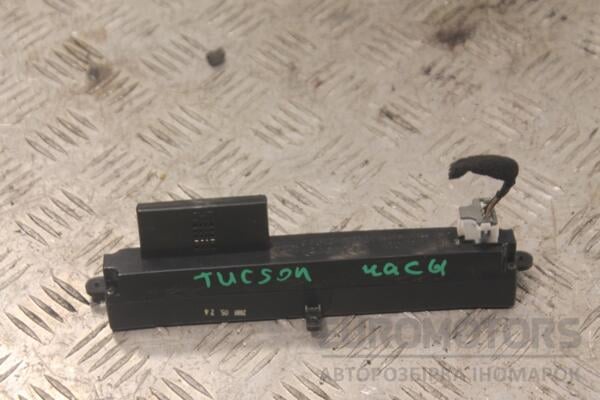 Часы салона Hyundai Tucson 2004-2009 945102E001 135779 - 2