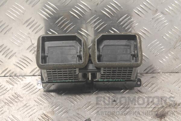 Дефлектор воздушный в торпедо средний Hyundai Tucson 2004-2009 974102e000 135781 - 2