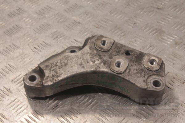 Кронштейн КПП левый VW Touran 1.9tdi 2003-2010 1K0199117AC 136075 - 2