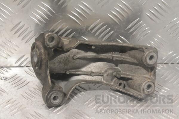 Кронштейн АКПП правий Audi A4 3.0tdi (B7) 2004-2007 8E0399114H 136303 - 2
