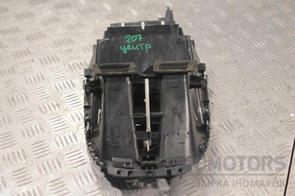Дефлектор повітряний центральний Peugeot 207 2006-2013 96724726ZD 136493 - 2