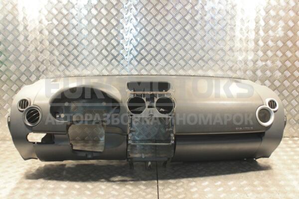 Торпедо під Airbag (передня панель) Mitsubishi Colt (Z3) 2004-2012 MR951727 136526 - 1