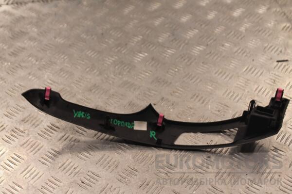 Накладка на торпедо правая Toyota Yaris 2006-2011 554350D020 136578 - 2