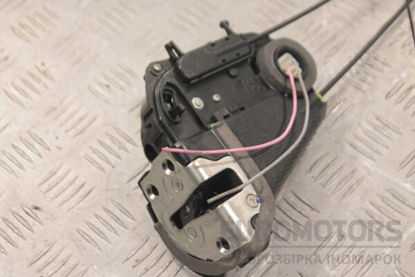 Замок двері задній правий електро Toyota Yaris 2006-2011 690500D060 136654 - 2