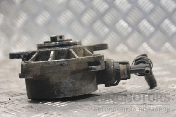 Вакуумный насос Renault Master 2.2dCi , 2.5dCi 1998-2010 8200102535 136707 - 2