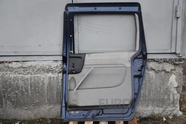 Двері задні праві Kia Carnival 2006-2014 770044D030 141845 - 2