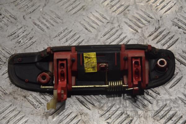Ручка двері зовнішня задня права Hyundai Getz 2002-2010 836500B000CA 141868 - 2