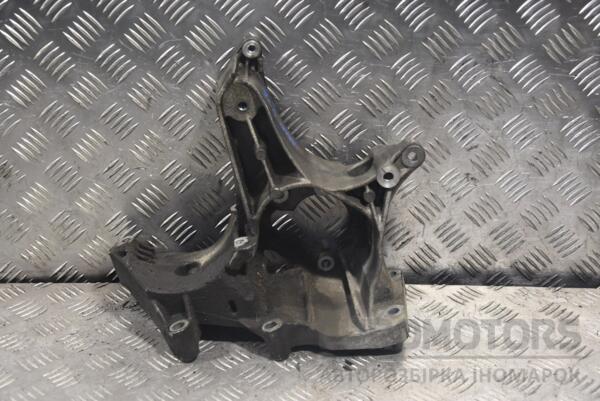 Кронштейн генератора Volvo V40 1.9di 1995-2004 7700113574 146302 - 2