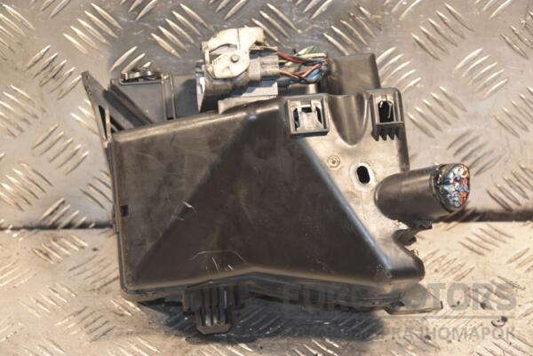 Блок предохранителей Mitsubishi Space Wagon 2.4 16V 1998-2004 MR337786 146685 - 2