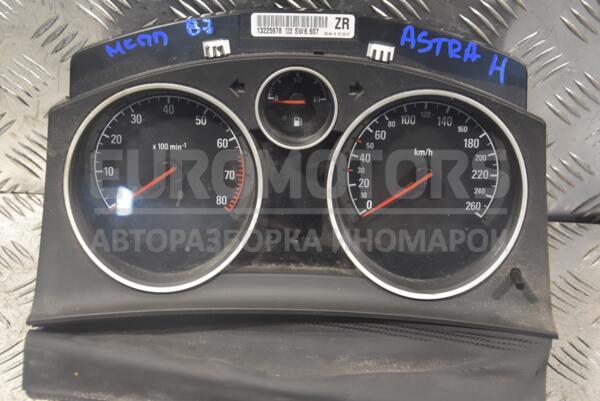 Панель приборов МКПП Opel Astra (H) 2004-2010 13225978 147280 euromotors.com.ua