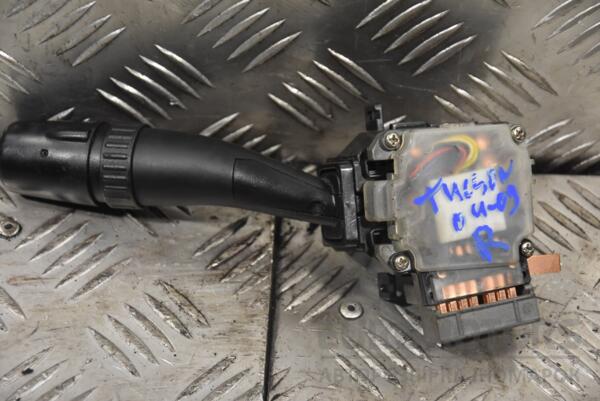 Підрульовий перемикач правий Hyundai Tucson 2004-2009 621W05200 148093 - 2