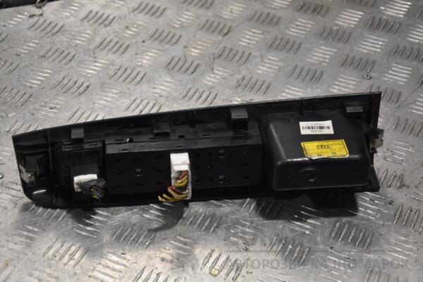 Кнопка регулювання дзеркал Kia Sorento 2002-2009 148516-01 - 2