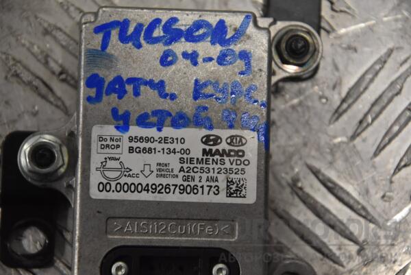 Датчик курсовой устойчивости Hyundai Tucson 2004-2009 956902E310 149676 - 2