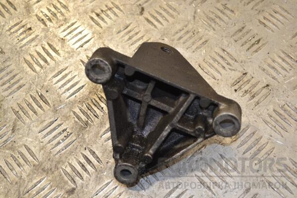 Кронштейн двигуна Renault Scenic 2.0 16V (II) 2003-2009 8200072747 152627 - 2