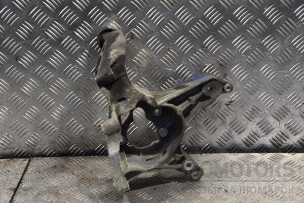 Кронштейн генератора Renault Scenic 1.9dCi (RX4) 2000-2003 7700113574 162775 - 2